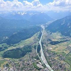 Flugwegposition um 12:44:43: Aufgenommen in der Nähe von Reutte, Gemeinde Reutte, Österreich in 2361 Meter